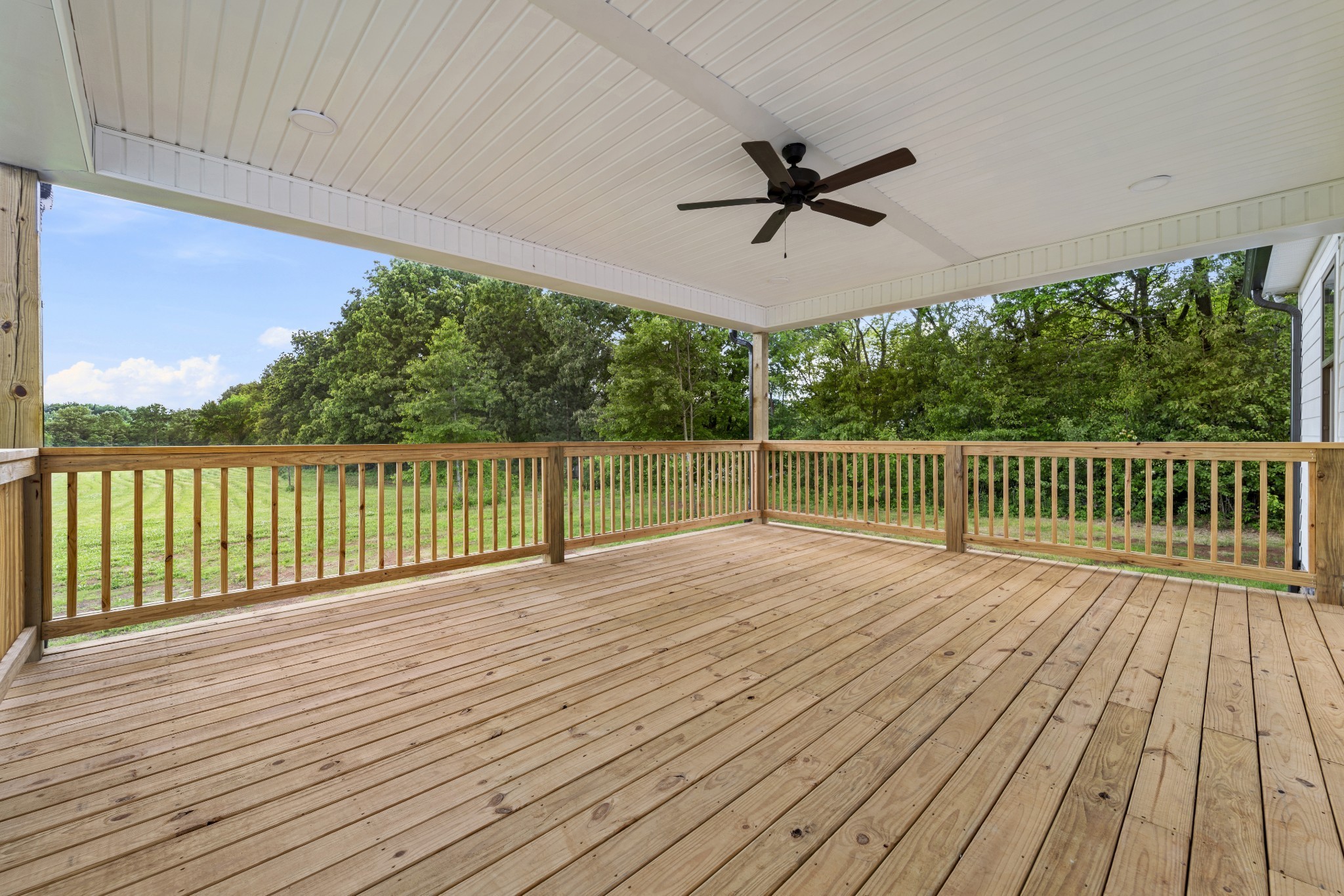 5751 Lakeview Road Springfield, TN 37172 - Photo 3 of 28 a view of a deck with wooden floor and fence