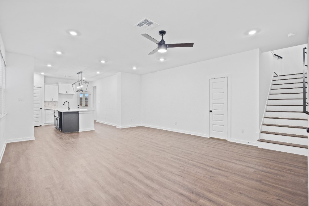 6430 Downey Lane Rosharon, TX 77583 - Photo 6 of 30 Gallery Image 6