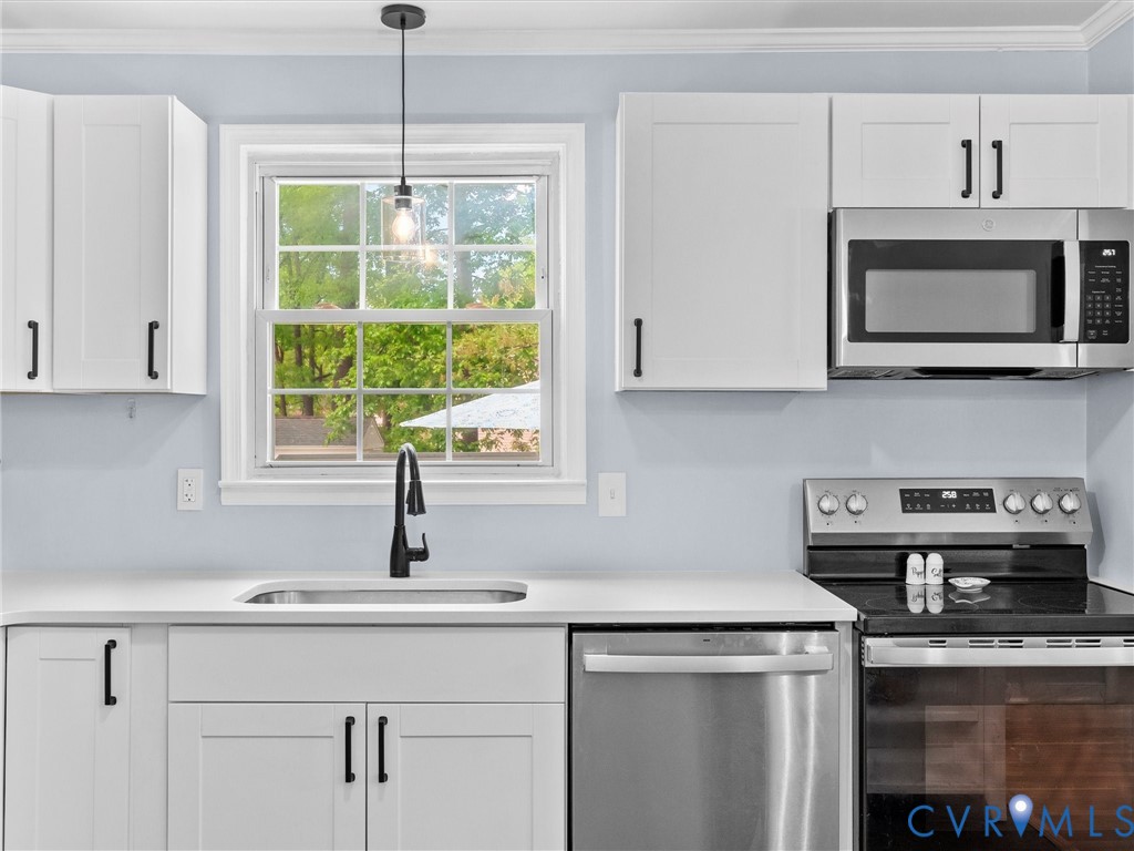 11112 Savoy Road North Chesterfield, VA 23235 - Photo 13 of 40