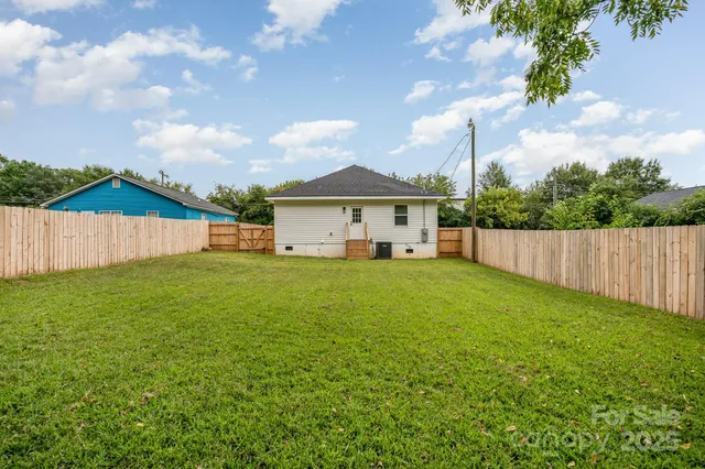 $715,000 | 1017 Pegram Street, Charlotte, NC 28205