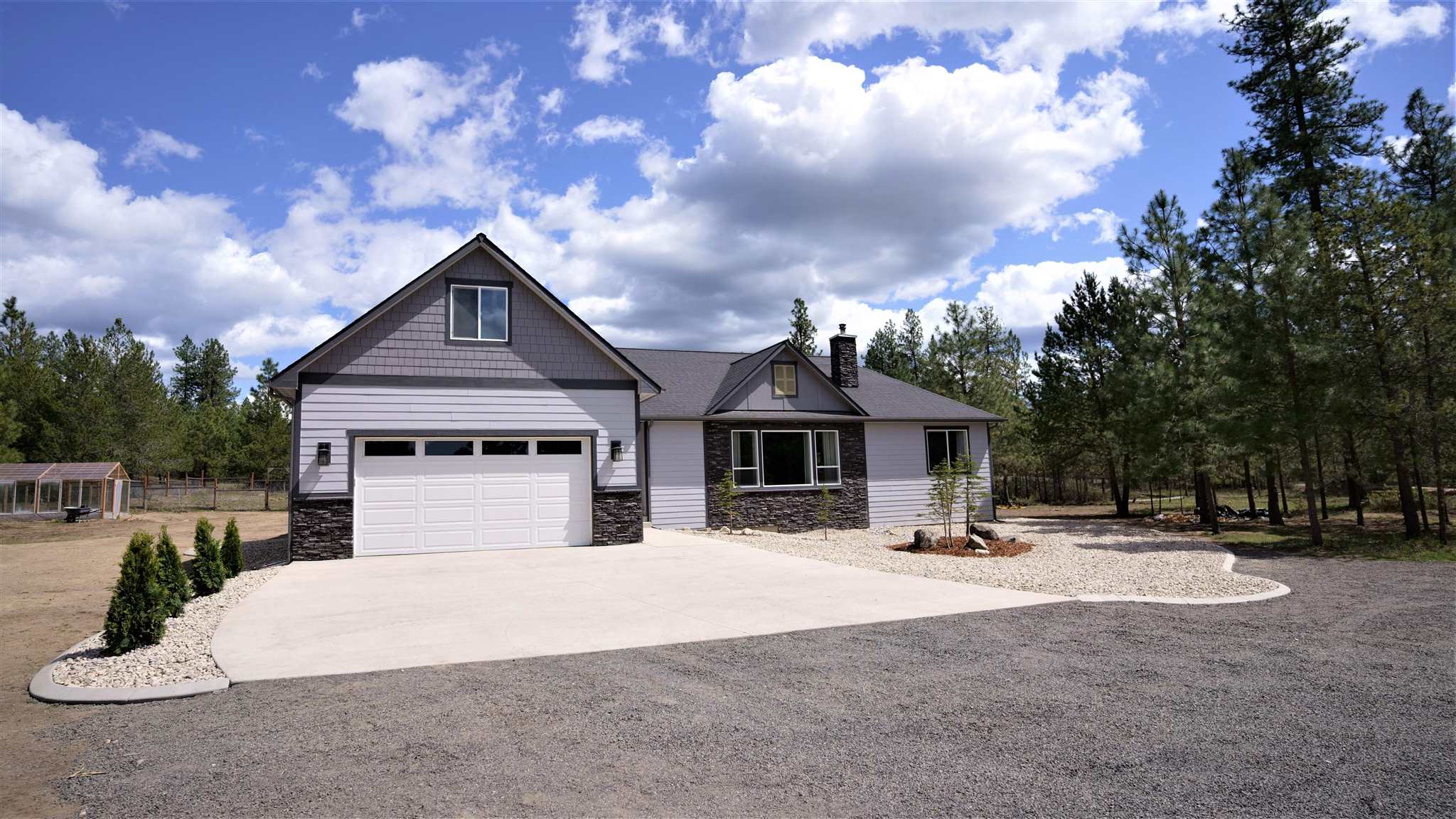 6101 East Owens Road Chattaroy, WA 99003 - Photo 2 of 50