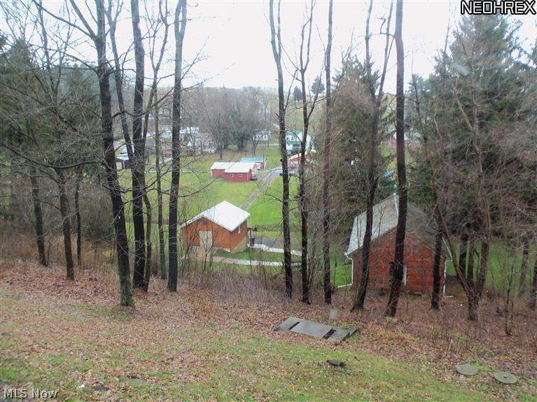 2298 Ragersville Road Southwest Sugarcreek, OH 44681 - Photo 3 of 13 Gallery Image 3