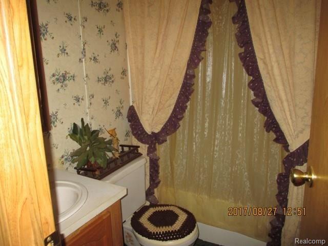 716 Goodrich Road Fostoria, MI 48435 - Photo 10 of 24 IMG_2576 (Small).JPG