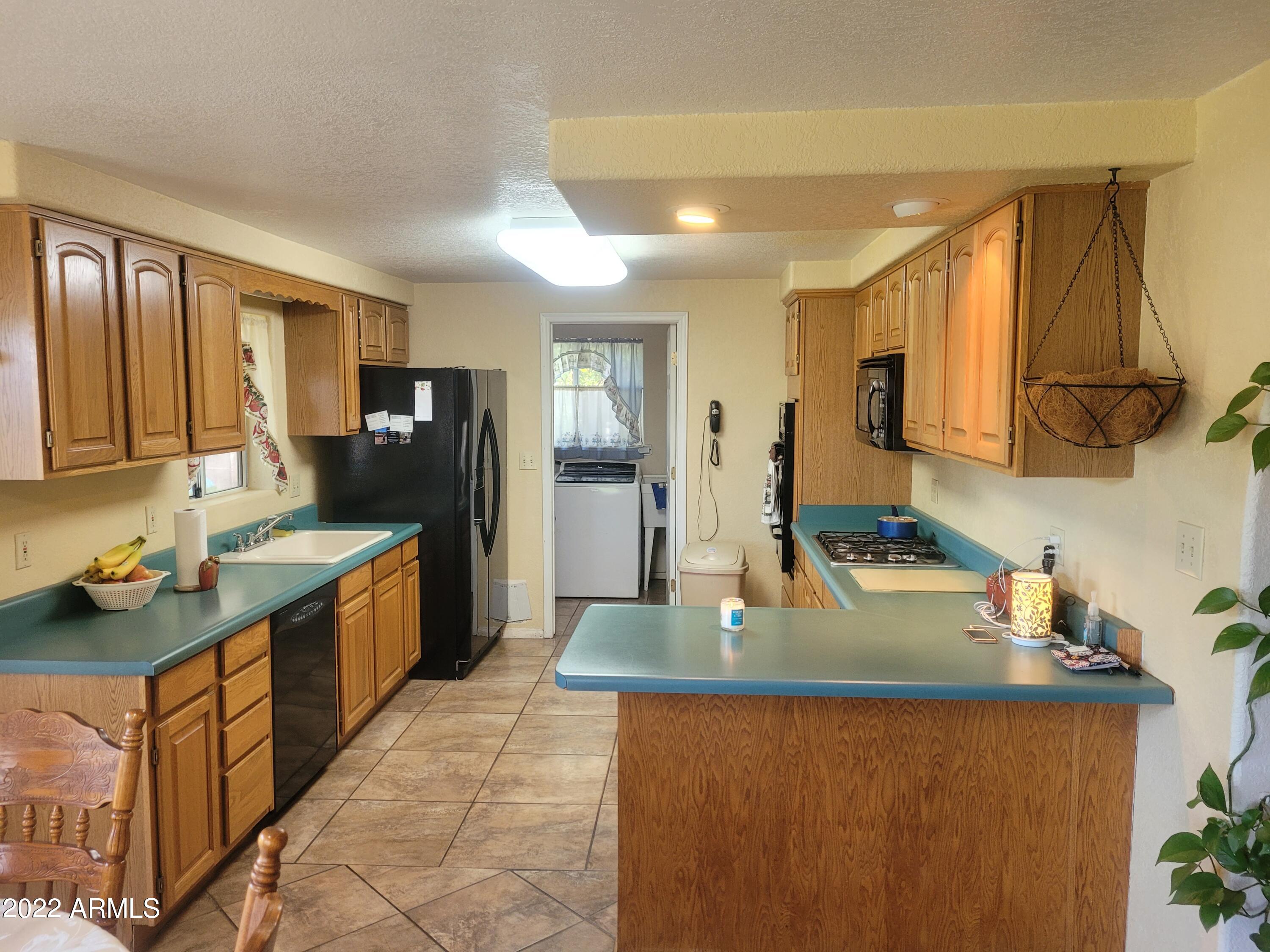 401 Danbury Road Kearny, AZ 85137 - Photo 6 of 27 20220823_142530