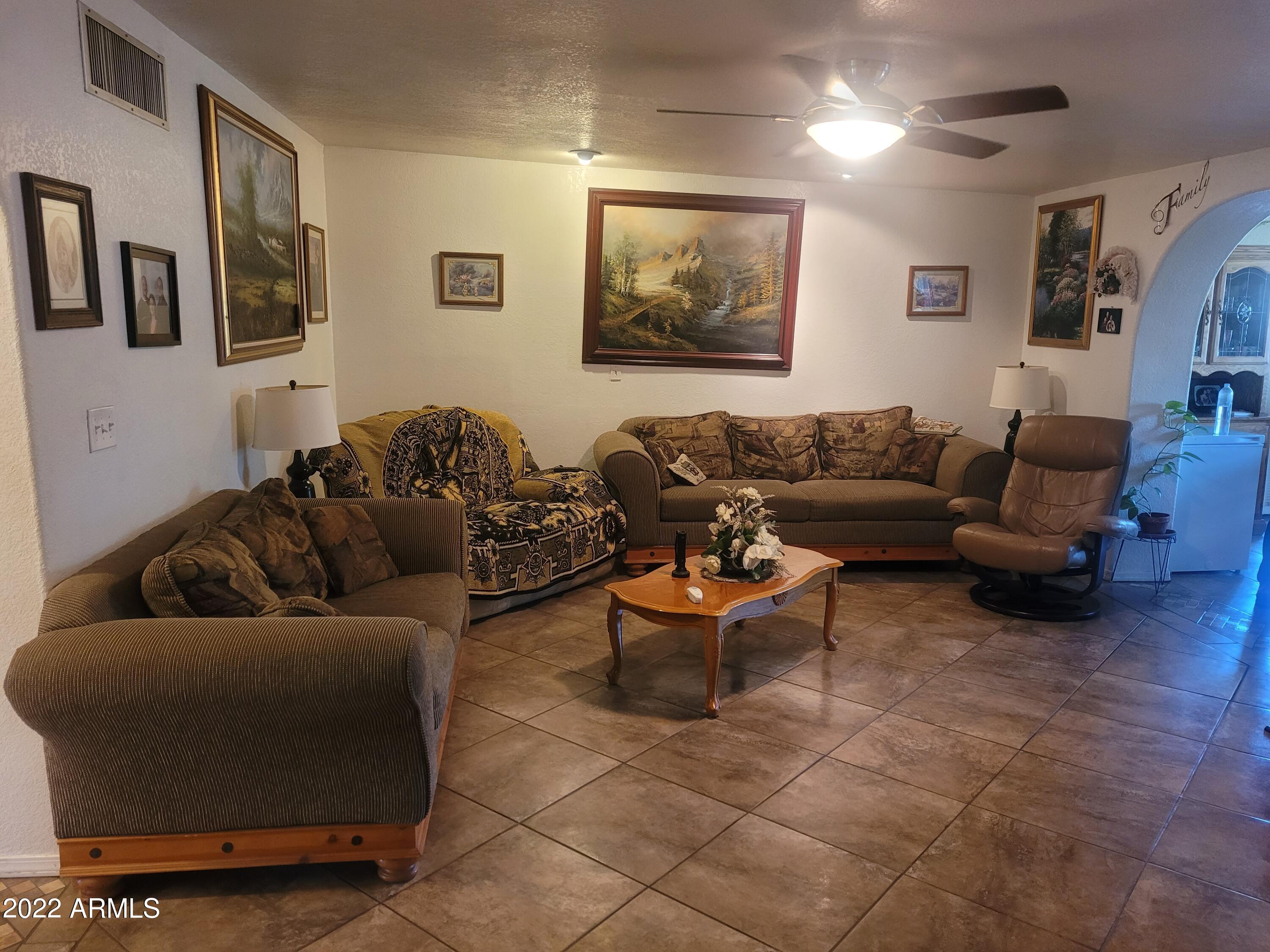 401 Danbury Road Kearny, AZ 85137 - Photo 8 of 27 20220823_141832