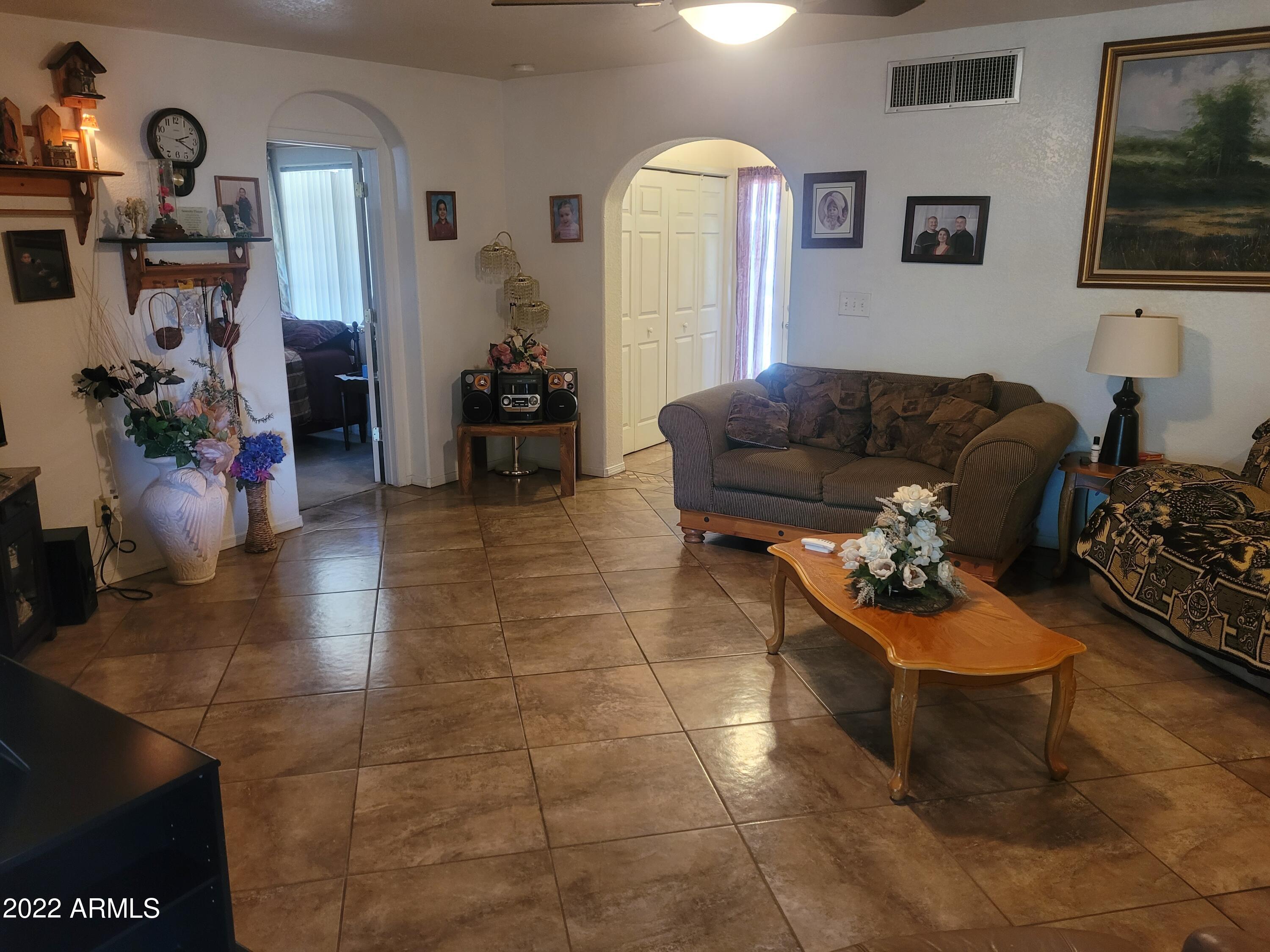 401 Danbury Road Kearny, AZ 85137 - Photo 9 of 27 20220823_141907