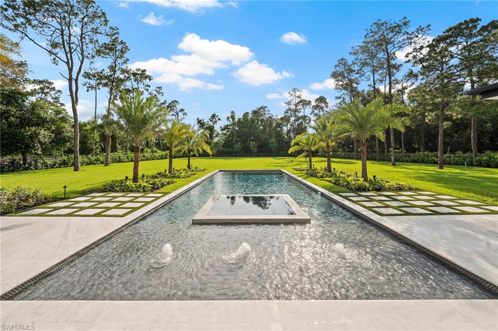 191 29th Street Southwest Naples, FL 34117 - Photo 23 of 41