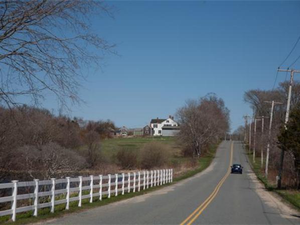 875 A Horseneck Road Westport, MA 02790 - Photo 9 of 30 a view of a balcony with mountain view