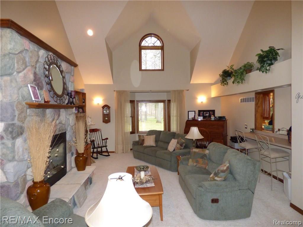700 Munger Road Holly, MI 48442 - Photo 8 of 40 P1030279.JPG