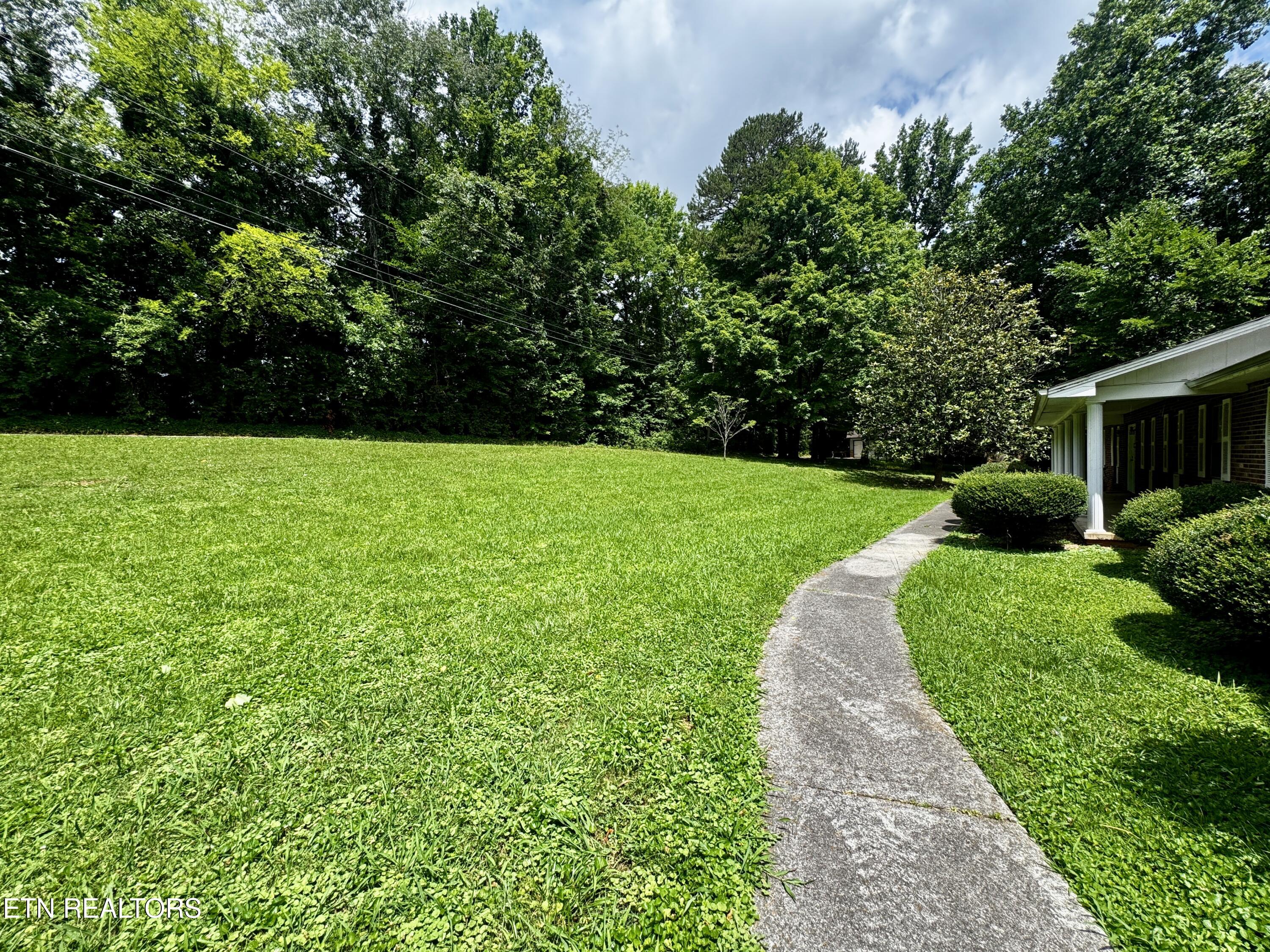 3610 Sprucewood Road Knoxville, TN 37921 - Photo 5 of 56 1-5