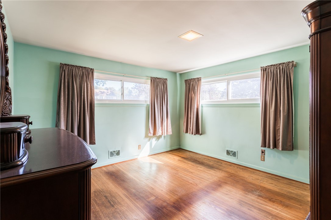 27 Angora Drive Irondequoit, NY 14617 - Photo 12 of 19 Bedroom #2