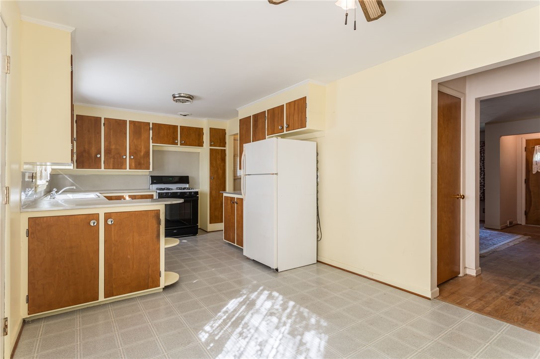 27 Angora Drive Irondequoit, NY 14617 - Photo 8 of 19