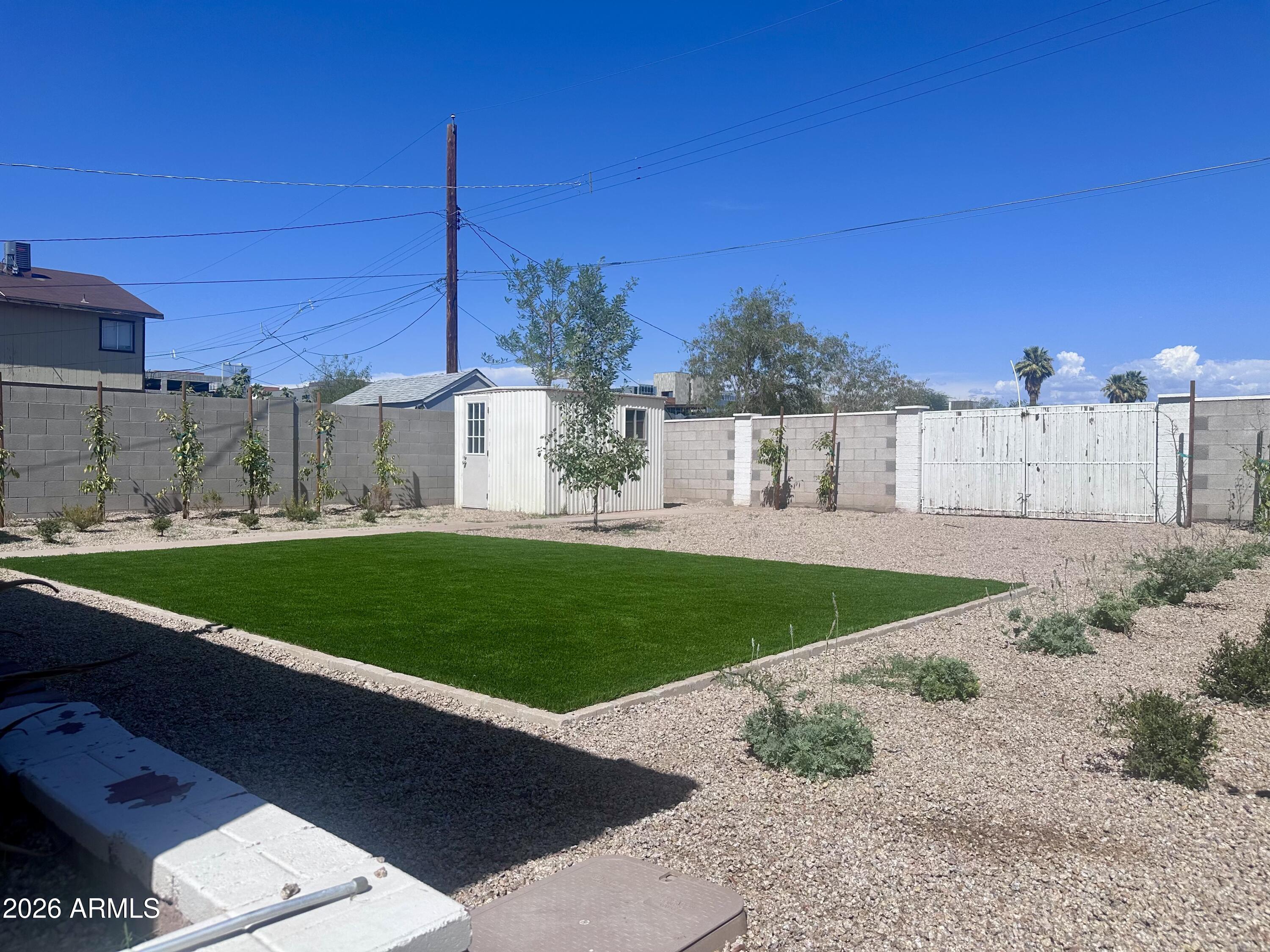 281 South California Street Chandler, AZ 85225 - Photo 30 of 33 IMG_4835