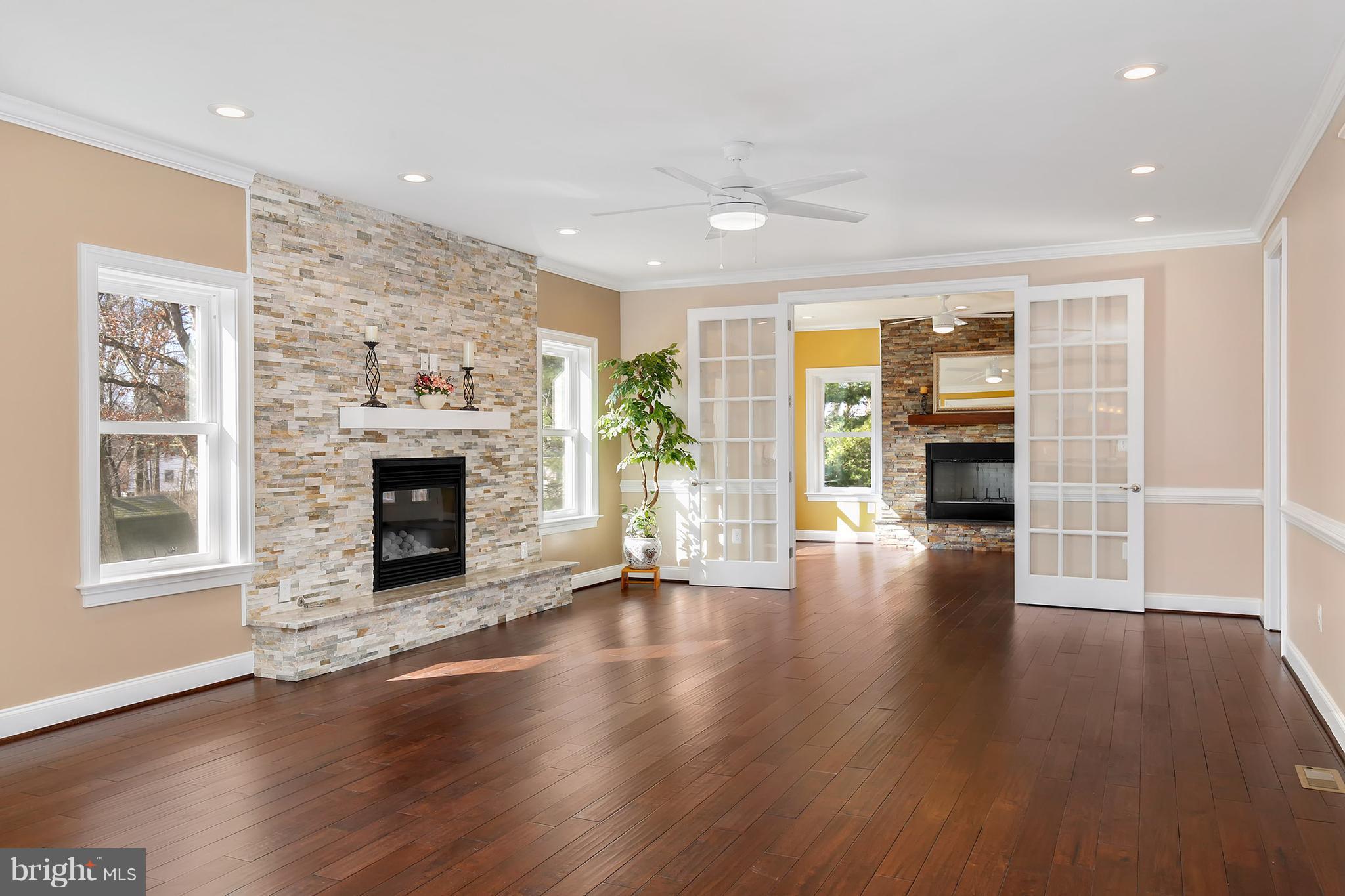4108 Hunt Road Fairfax, VA 22032 - Photo 12 of 30 Family Room