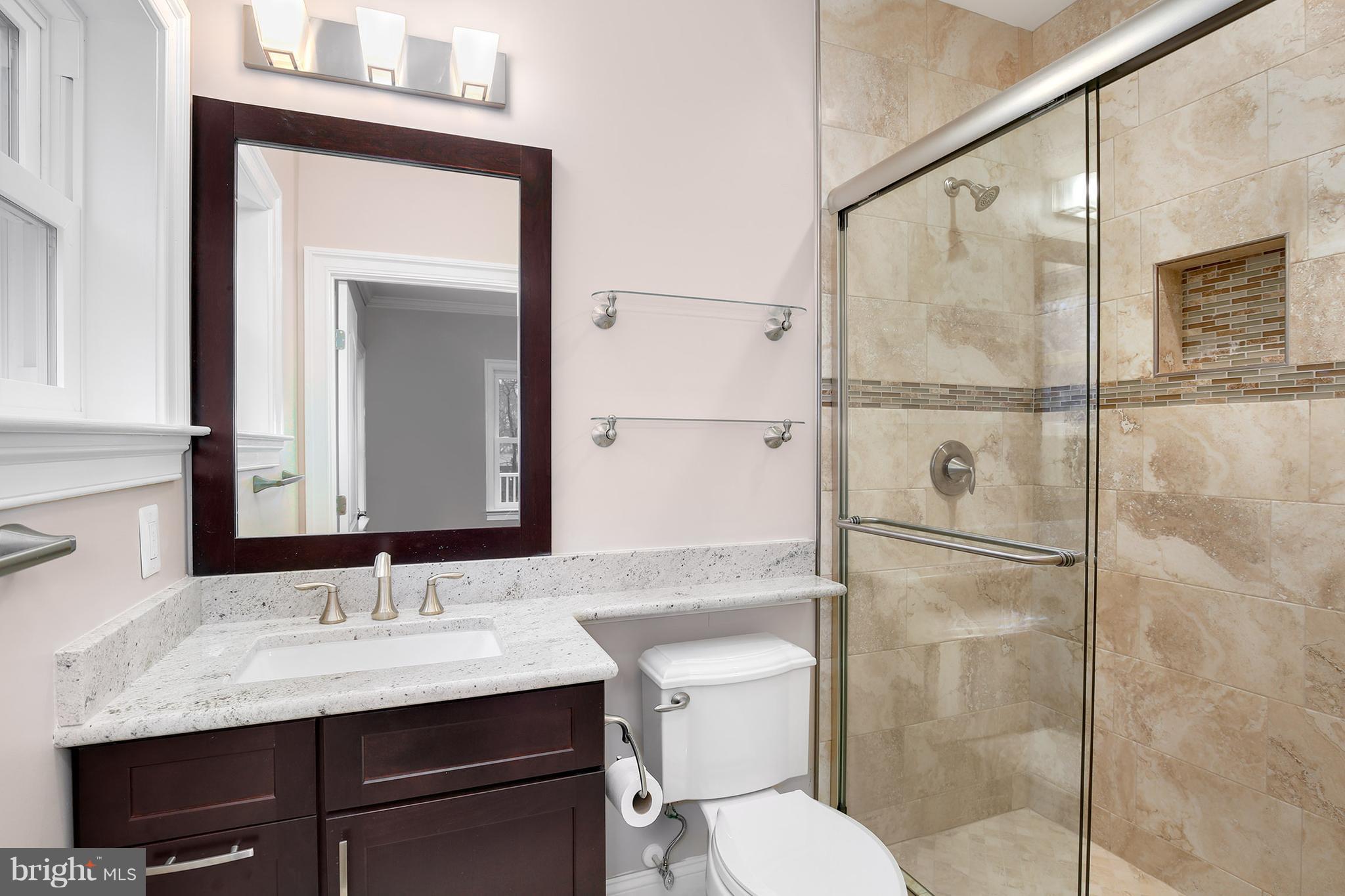 4108 Hunt Road Fairfax, VA 22032 - Photo 17 of 30 Bath