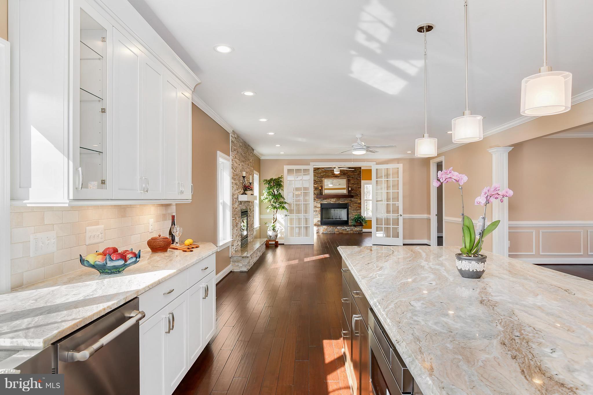 4108 Hunt Road Fairfax, VA 22032 - Photo 3 of 30 Kitchen