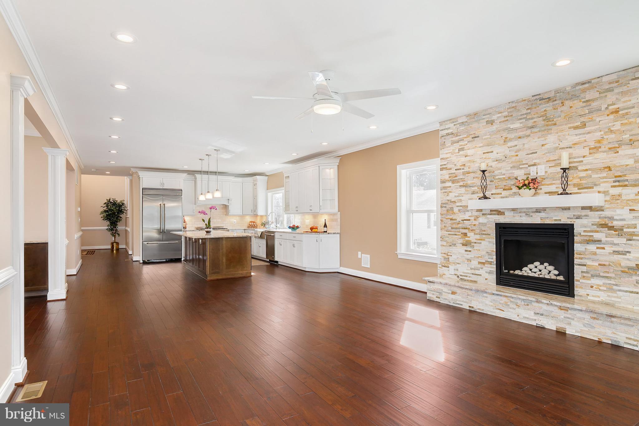 4108 Hunt Road Fairfax, VA 22032 - Photo 5 of 30 Family Room