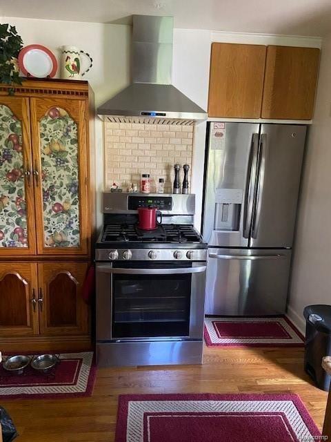kitchen pic 2.jpg