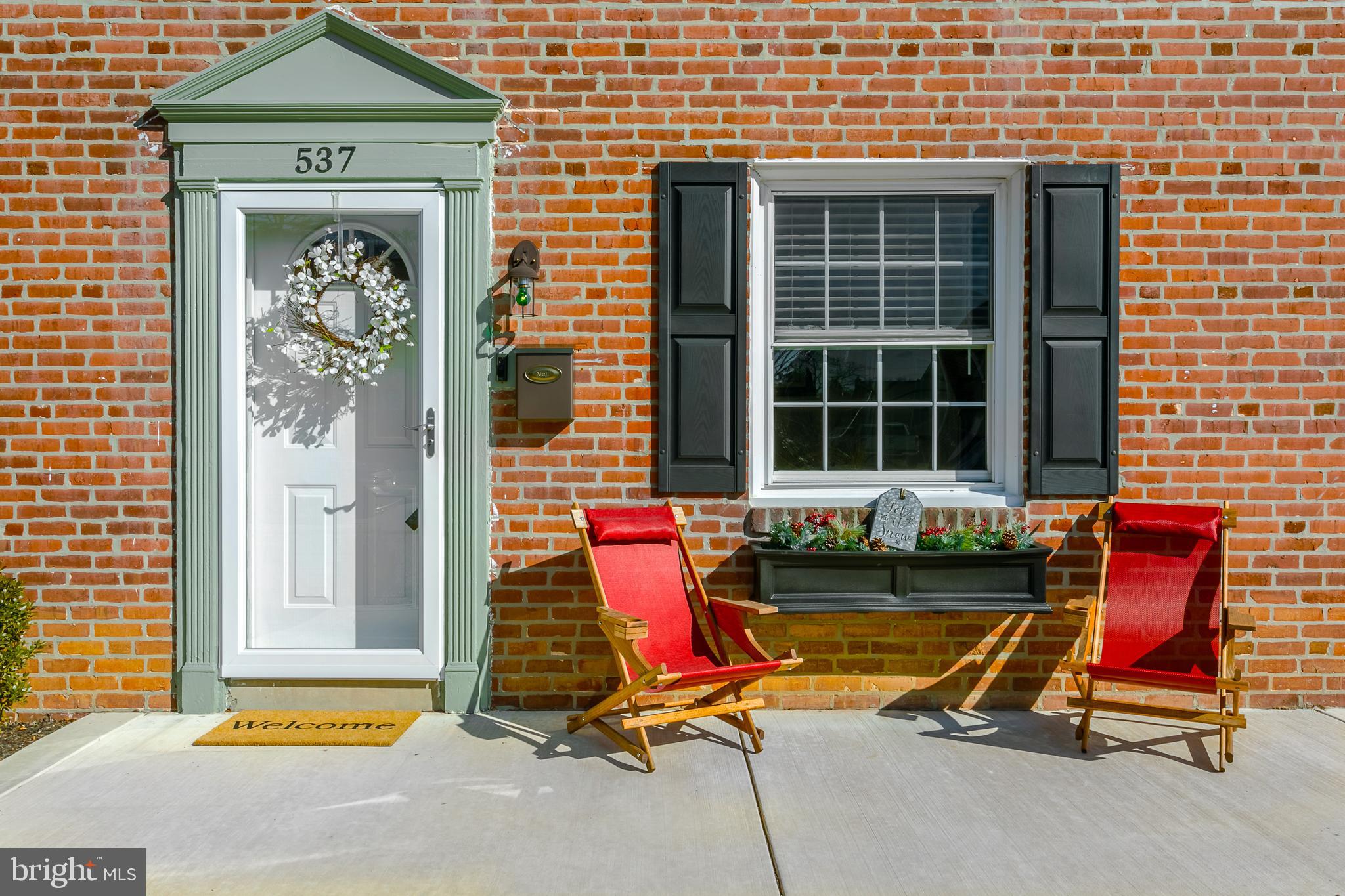 537 Achille Road Havertown, PA 19083 - Photo 1 of 21
