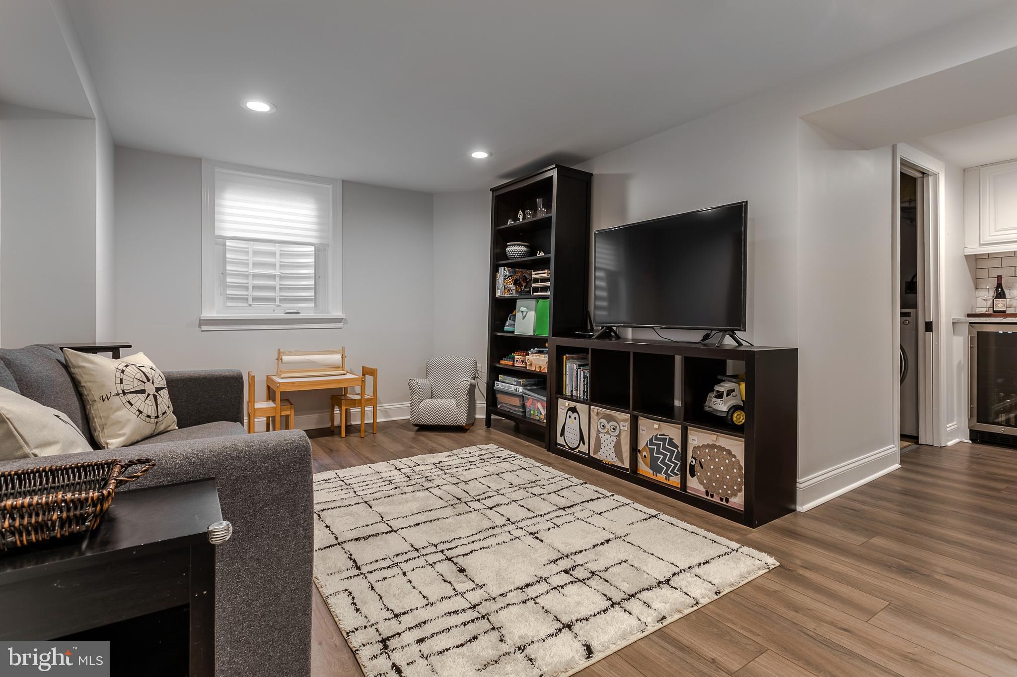 537 Achille Road Havertown, PA 19083 - Photo 16 of 21