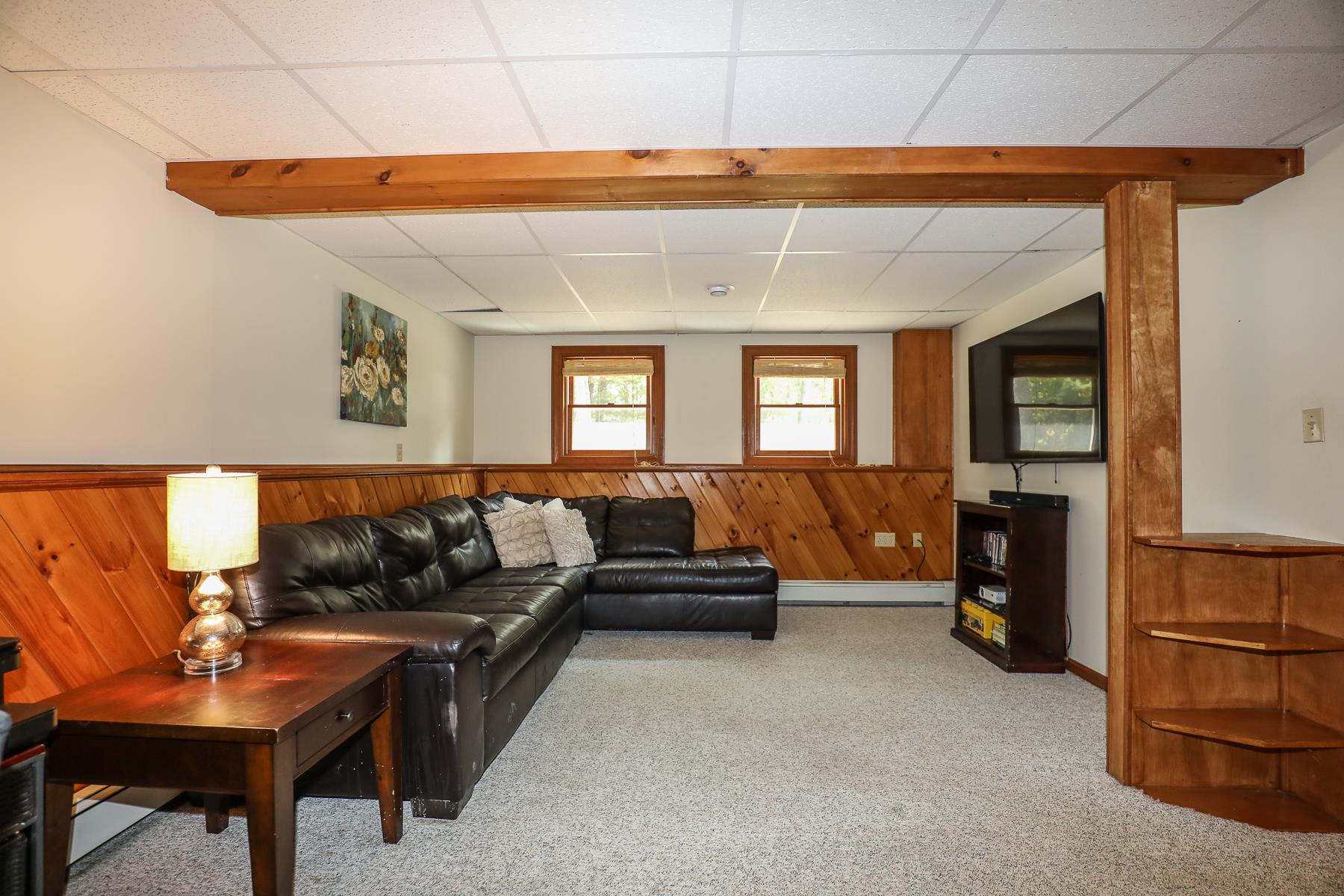 7 Griffin Road Deerfield, NH 03037 - Photo 28 of 37