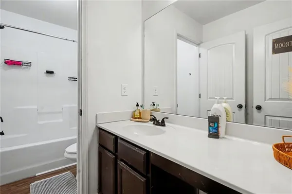 $350,000 | 1406 Stone Ridge Court, Hampton, GA 30228