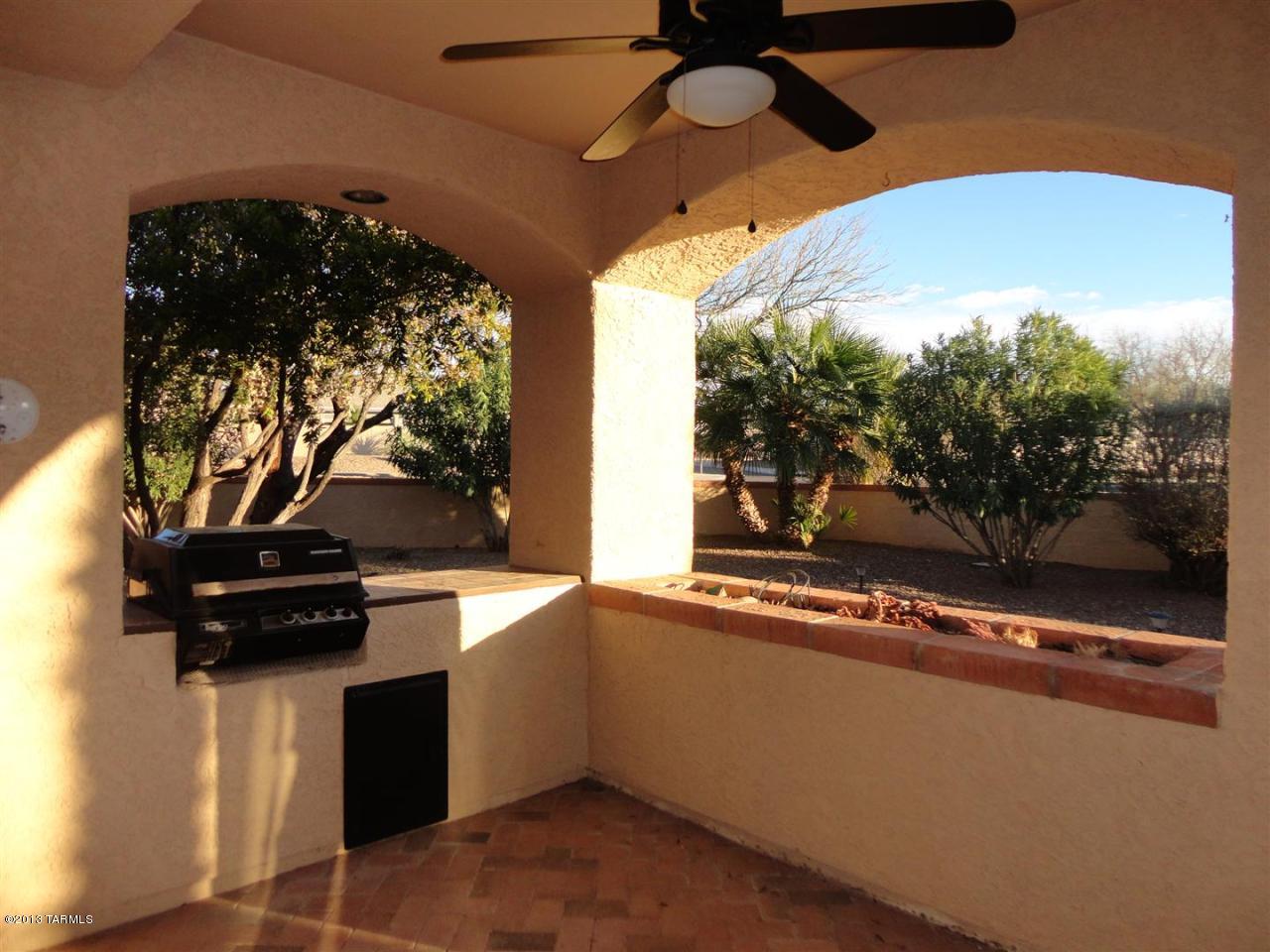 1429 North Bank Swallow Road Green Valley, AZ 85614 - Photo 28 of 34 a view of a floor to ceiling window and an oven