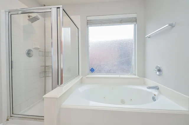 $2,050 | 20023 Cypresswood Glen, Spring, TX 77373