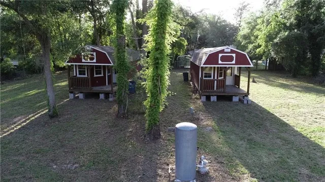 $195,000 | 41 Middle Road, Hortense, GA 31543