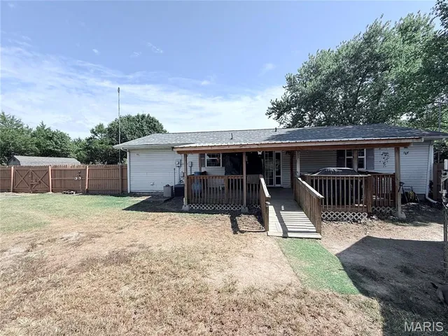 $182,500 | 22851 Pleasant Drive, Lebanon, MO 65536