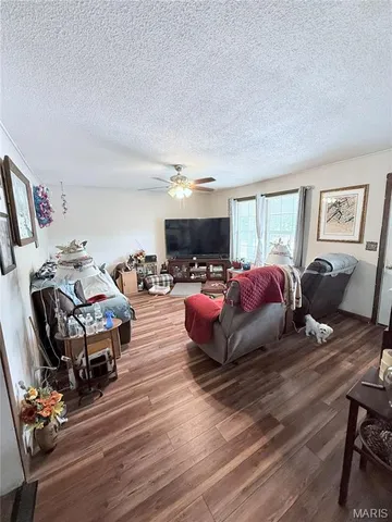 $182,500 | 22851 Pleasant Drive, Lebanon, MO 65536