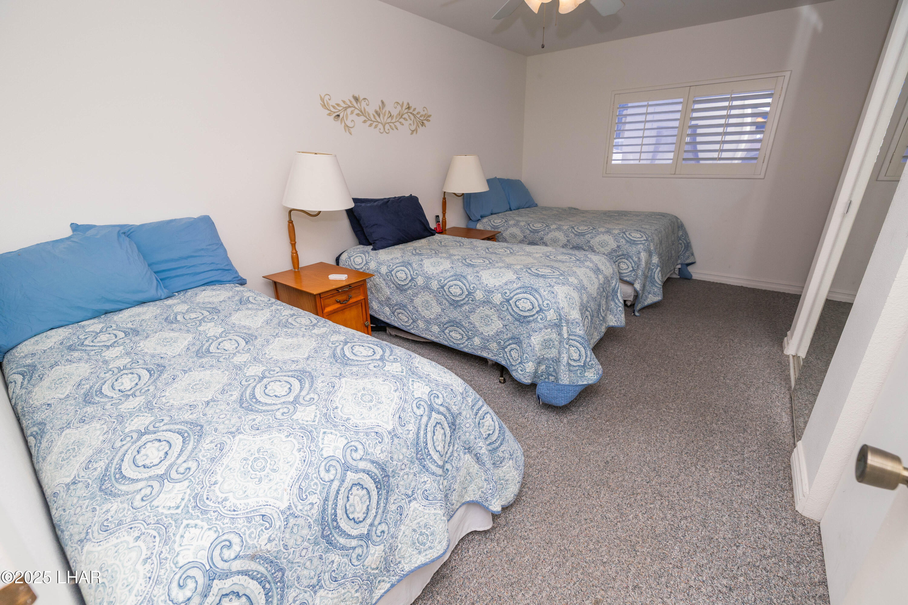 9170 Riverside Drive, Unit 35 Parker, AZ 85344 - Photo 30 of 42 F48A5458