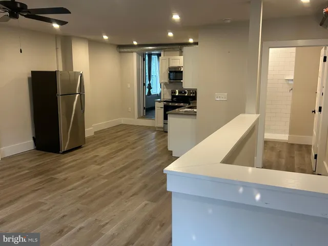 $1,995 | 224 Hall Street, Unit 8, Phoenixville, PA 19460