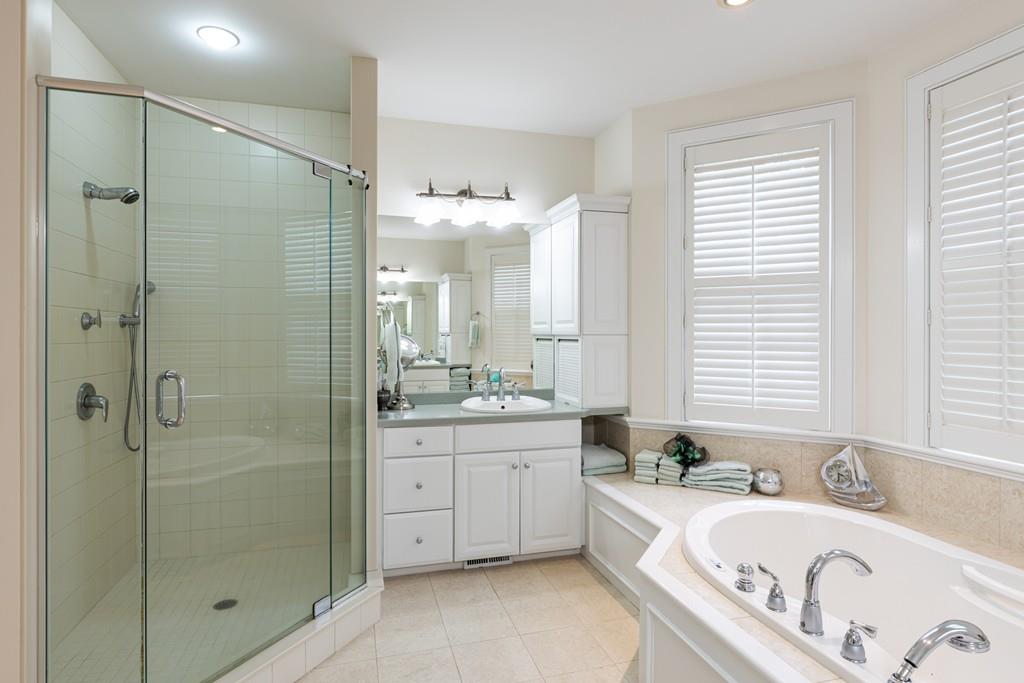 8 Firethorne Lane Sandwich, MA 02563 - Photo 15 of 26