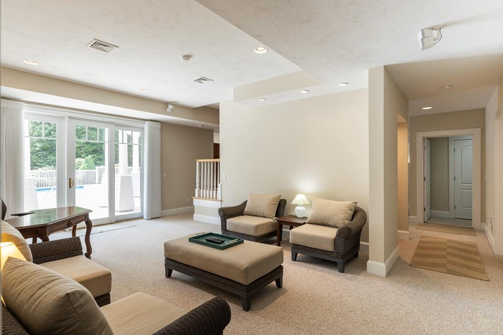 8 Firethorne Lane Sandwich, MA 02563 - Photo 19 of 26