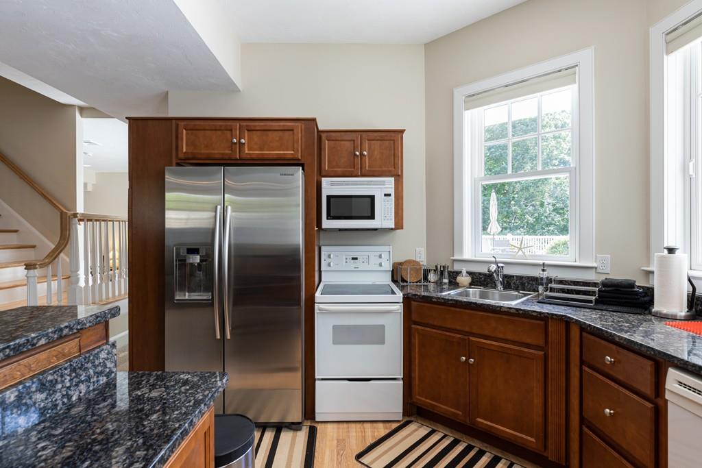 8 Firethorne Lane Sandwich, MA 02563 - Photo 21 of 26