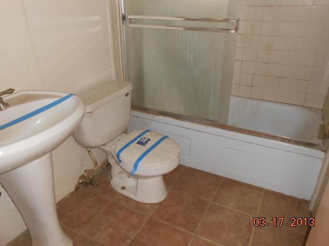 1209 North Pecan Avenue Reedley, CA 93654 - Photo 4 of 5 Gallery Image 4