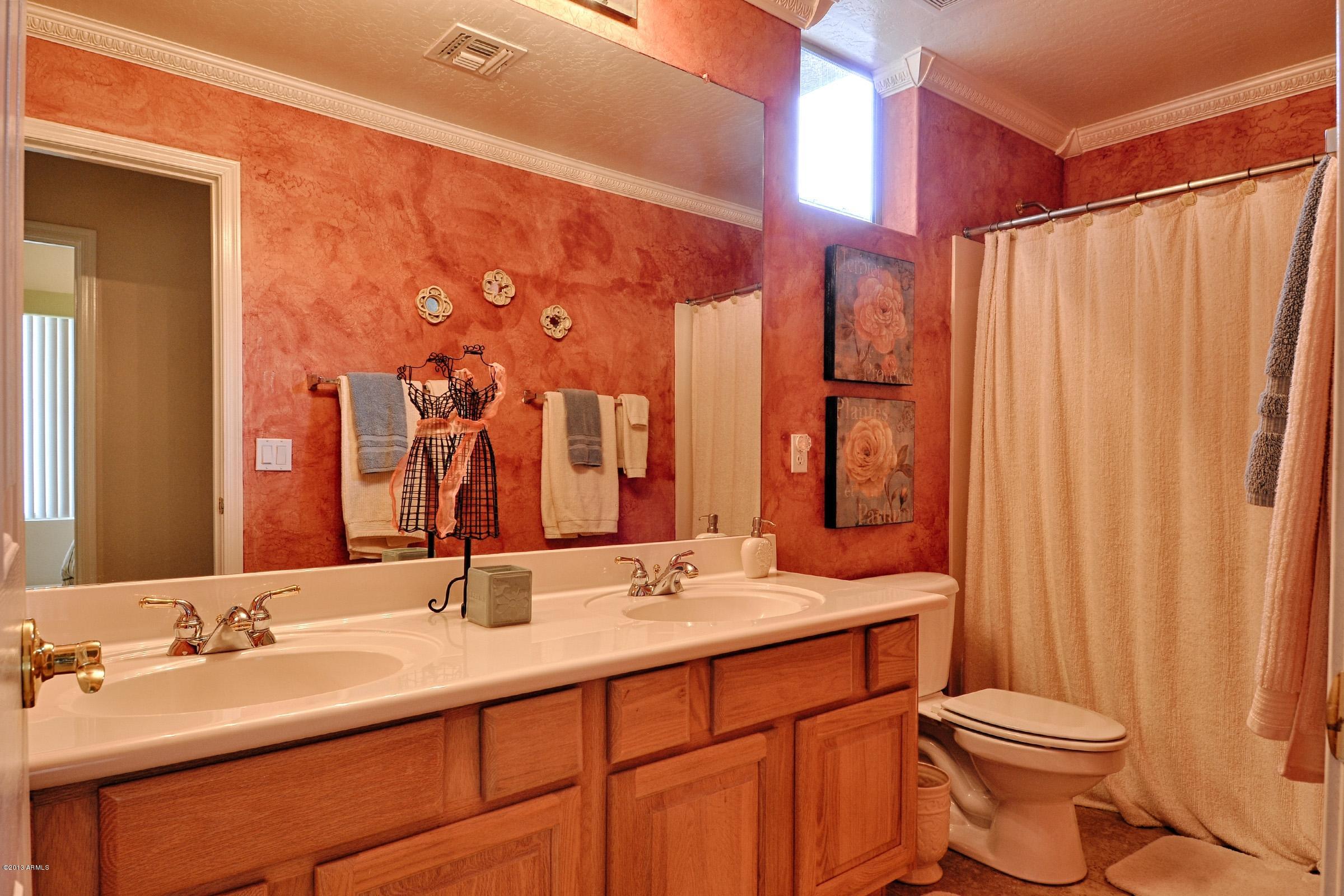 5061 East Sleepy Ranch Road Cave Creek, AZ 85331 - Photo 31 of 43 Guestbath A
