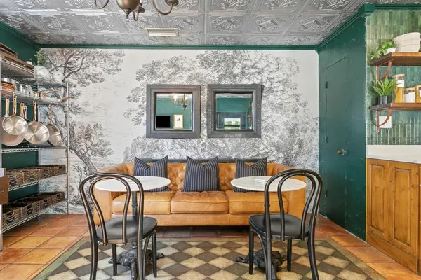 $799,000 | 7915 Flowerfield Drive, Tampa, FL 33615