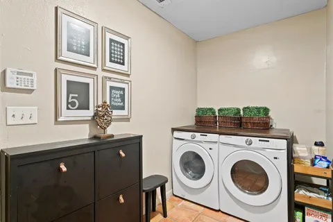 $850,000 | 7915 Flowerfield Drive, Tampa, FL 33615