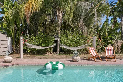 $850,000 | 7915 Flowerfield Drive, Tampa, FL 33615