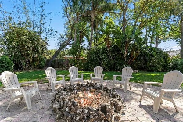 $799,000 | 7915 Flowerfield Drive, Tampa, FL 33615