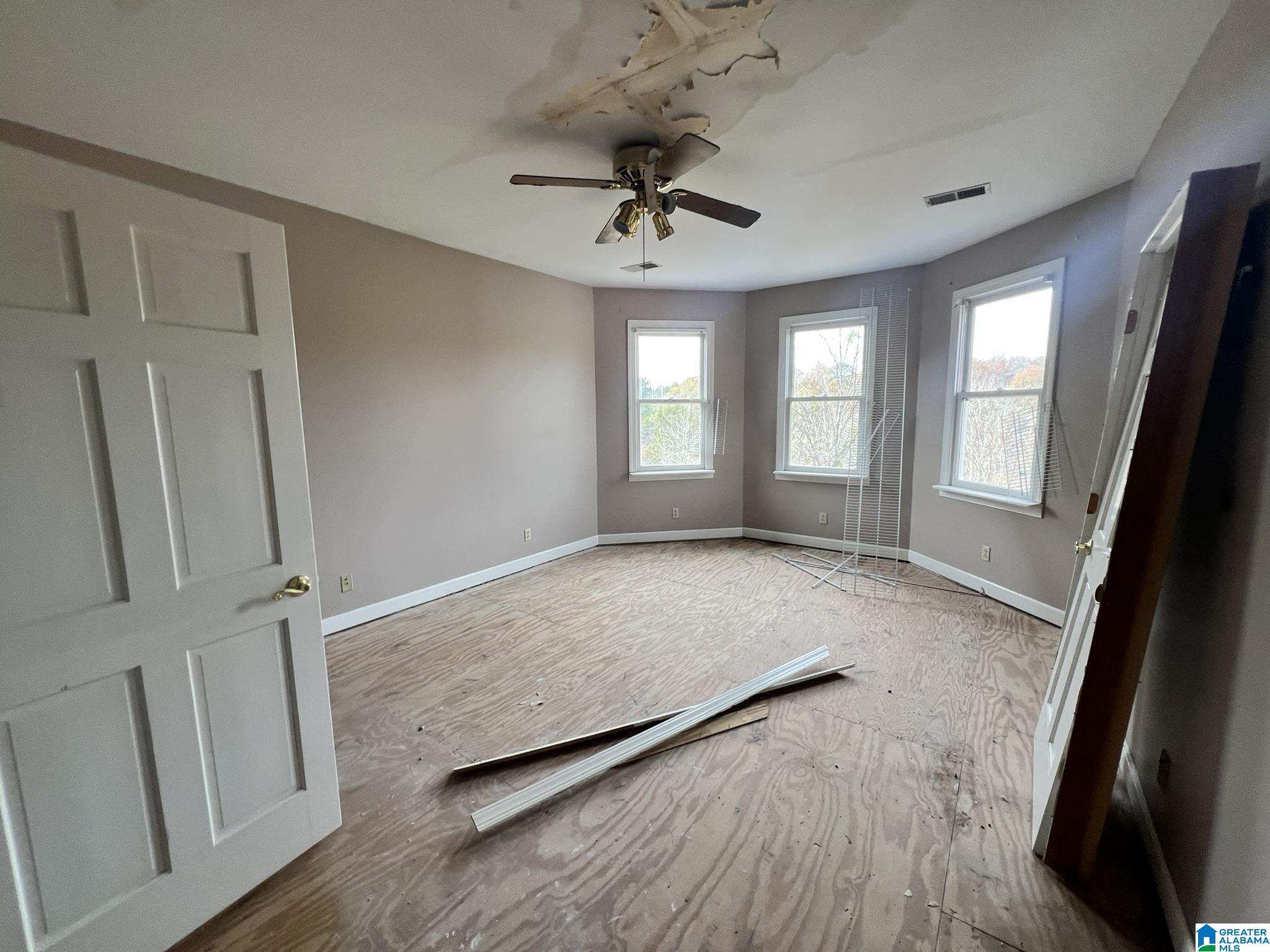 888 Rock Springs Road Warrior, AL 35180 - Photo 13 of 26