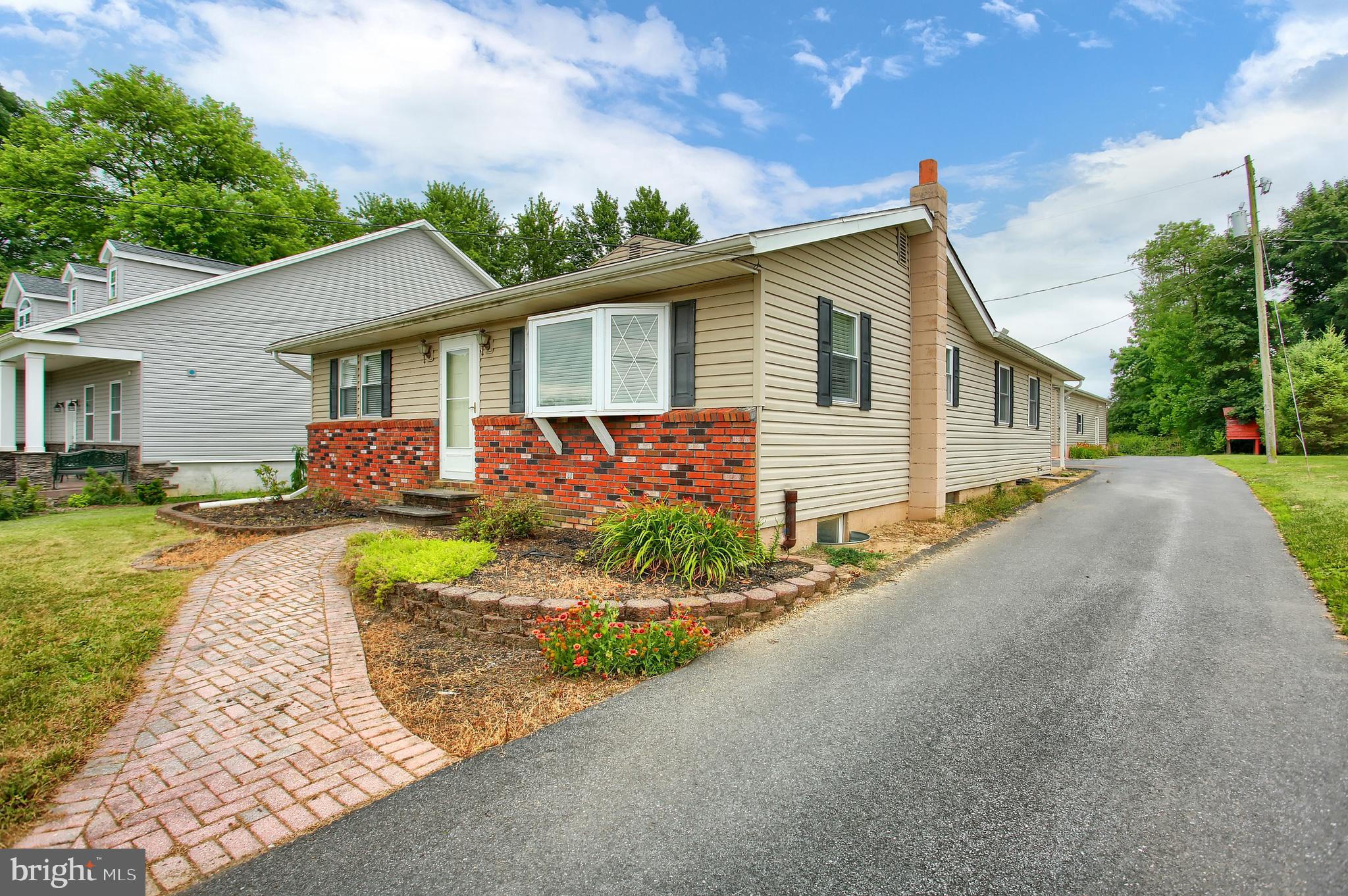 281 Texaco Road Mechanicsburg, PA 17050 - Photo 2 of 35 Gallery Image 2