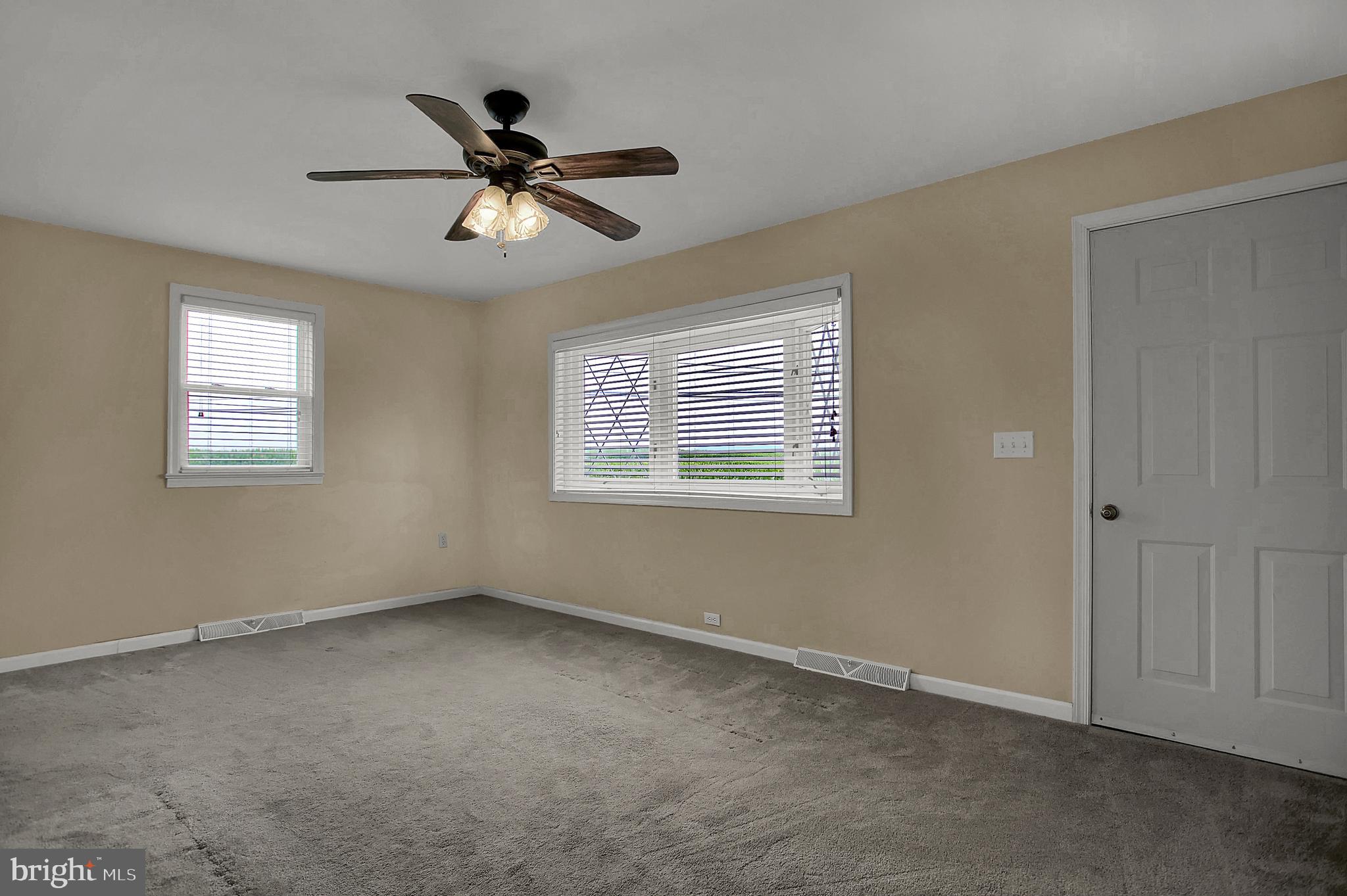 281 Texaco Road Mechanicsburg, PA 17050 - Photo 3 of 35 Gallery Image 3