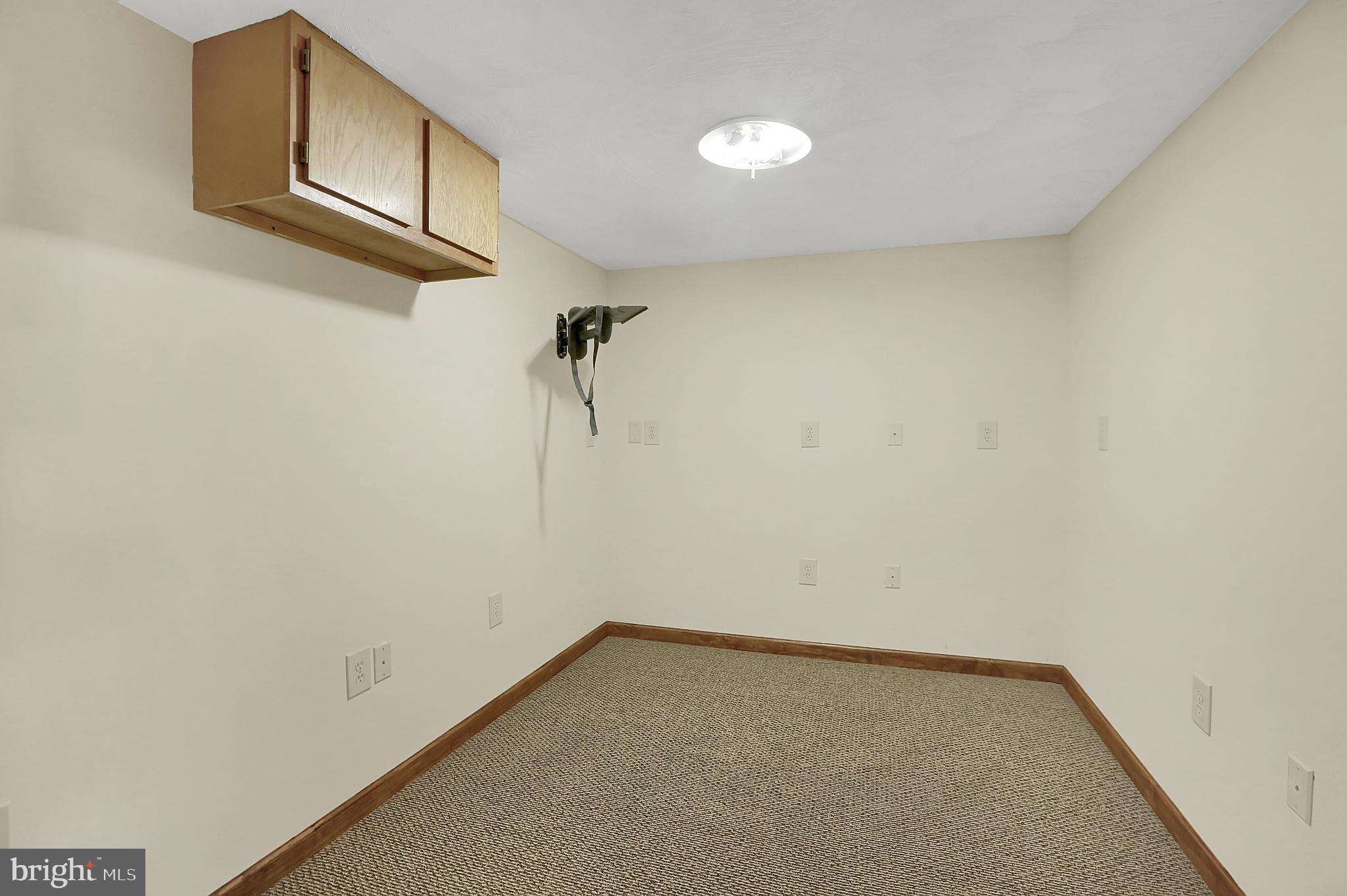 281 Texaco Road Mechanicsburg, PA 17050 - Photo 22 of 35 Lower Level Den