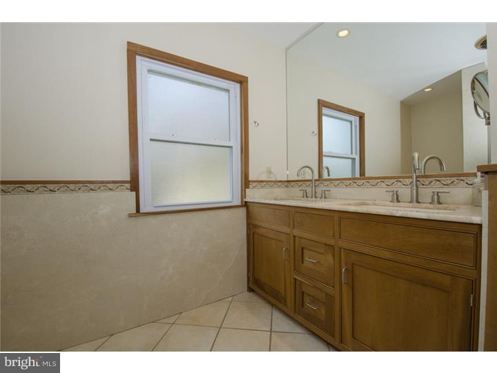 502 Merwyn Road Narberth, PA 19072 - Photo 14 of 25 Master Bathroom