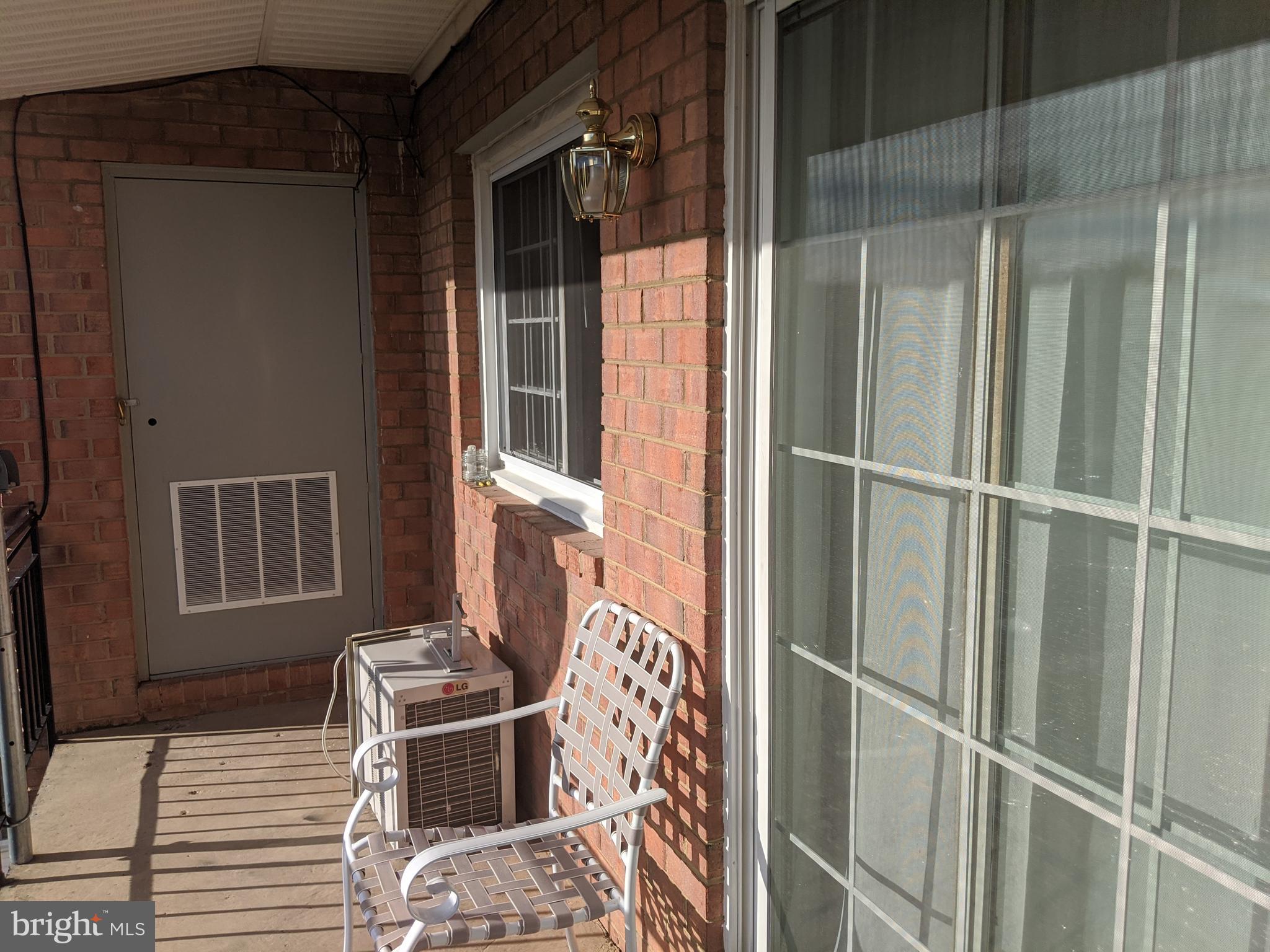 635 Waterloo Road, Unit 231 Warrenton, VA 20186 - Photo 4 of 20