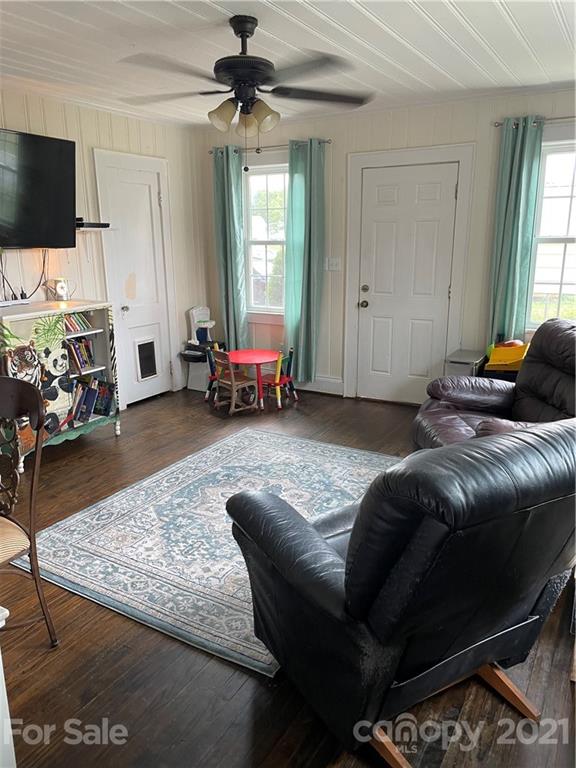 2300 Lee Bess Road Cherryville, NC 28021 - Photo 10 of 43 Gallery Image 10