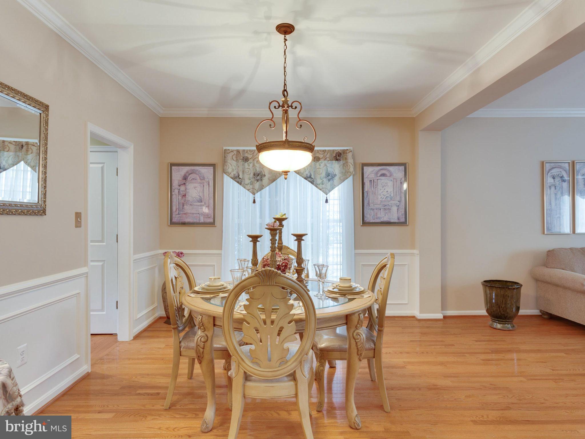 7701 Ridgepark Court Springfield, VA 22153 - Photo 4 of 30 Dining Room